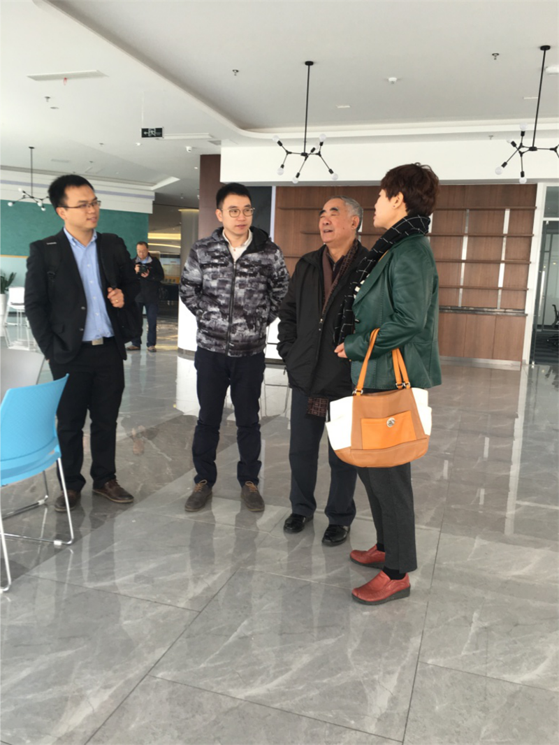 1653886703108015687.png 1592483098672719.png